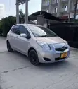 Toyota Vitz 2007 Silver - 2