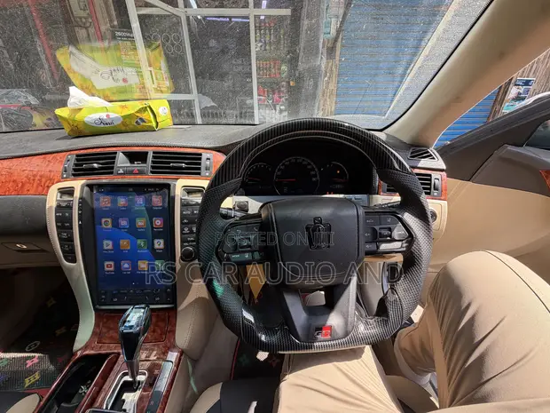 Toyota Crown Aftermarket Steering Wheel - 1