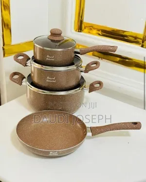 Sufuria PC 3 with Lid