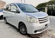 Toyota Noah 2009 Silver - 4