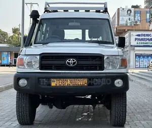 Toyota Land Cruiser Hardtop 2014