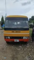 Mitsubishi Fuso Rosa 2006 - Njano - 2