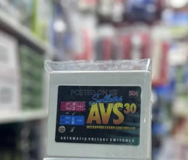 Sollatek AVS30 Automatic Voltage Switcher - 1
