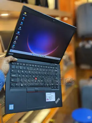 Lenovo ThinkPad X390 Laptop - Core i5, 8GB RAM, 256GB SSD