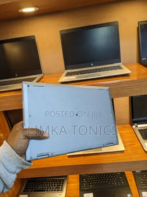 Laptop Dell Inspiron 11 3148 8GB RAM, 500GB HDD