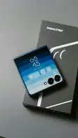 New Samsung Galaxy Z Flip7 256GB Black - 3