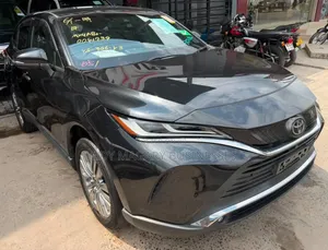 Toyota Harrier 2.0 Z Package 2020 Black