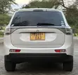 Mitsubishi Outlander 2.4 PHEV AWD 2013 Nyeupe - 3