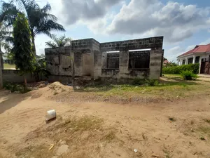 Nyumba ya Vyumba 6 vya Kulala Imejengwa na Samani Inauzwa Kigamboni Mikwambe