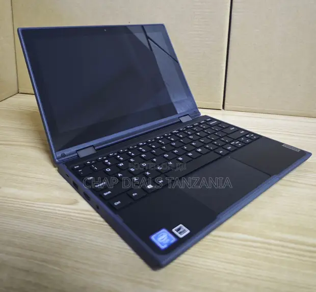 Lenovo 300e Chromebook 4GB RAM 128GB SSD - 1