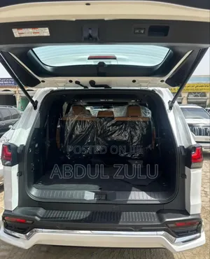 Lexus LX 600 2025 White