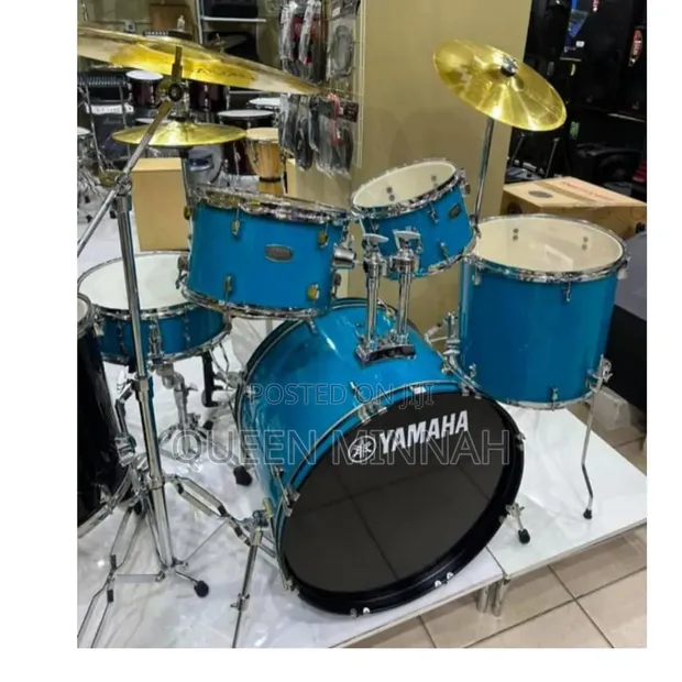 Yamaha 5-Piece Acoustic Drum Set - Blue - 1
