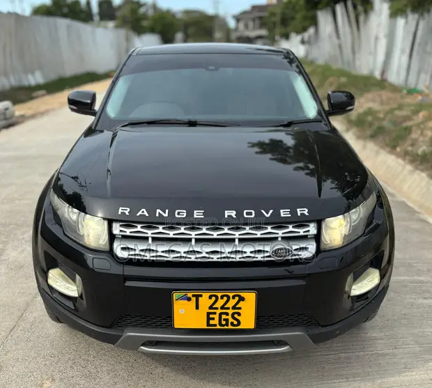 Land Rover Range Rover Evoque Pure AWD 5-Door 2013 Black - 1
