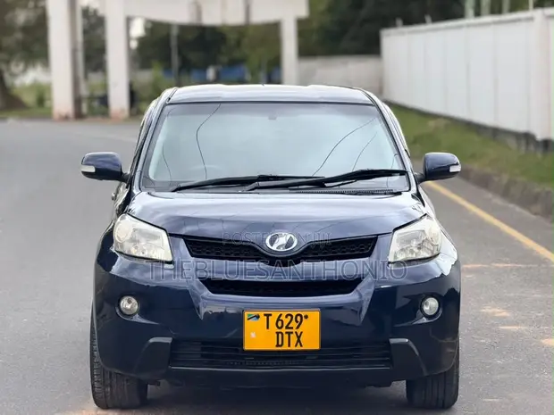 Toyota IST 2008 Bluu - 1