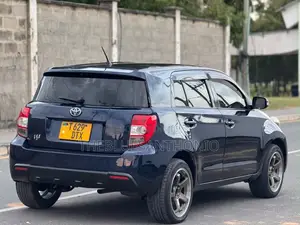 Toyota IST 2008 Bluu