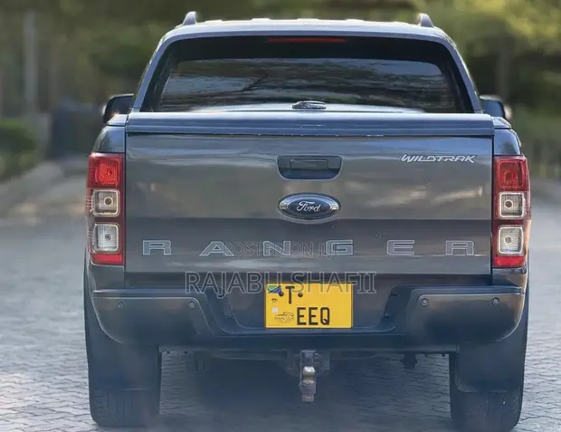 Ford Ranger Wildtrak 2017 Grey - 1