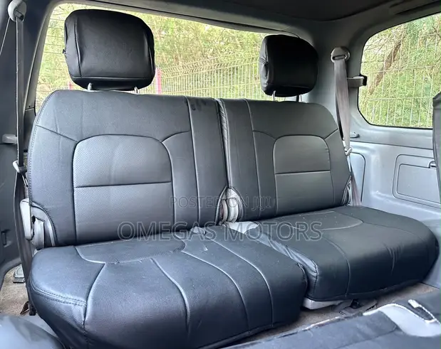 Toyota Land Cruiser HDJ100 VX Limited 2001 - 1