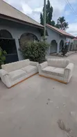 Sofa ya Luxury 2+2 Rangi ya Cream - 1