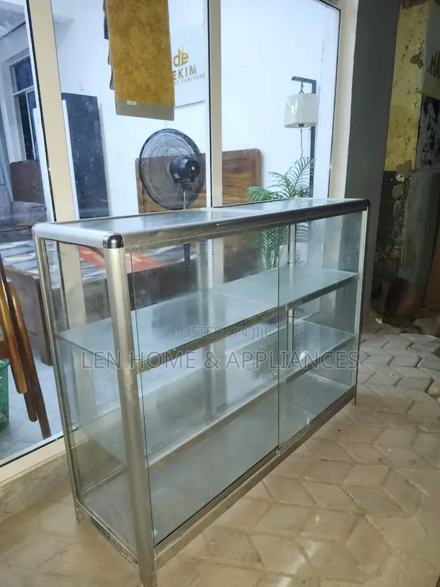 Kabati la Chips Laki 4 (Display Cabinet) - 1
