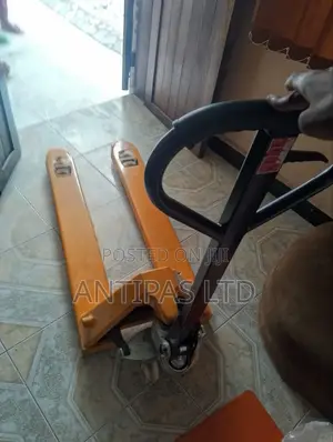 JALILE Hydraulic Pallet Truck - 3 Ton