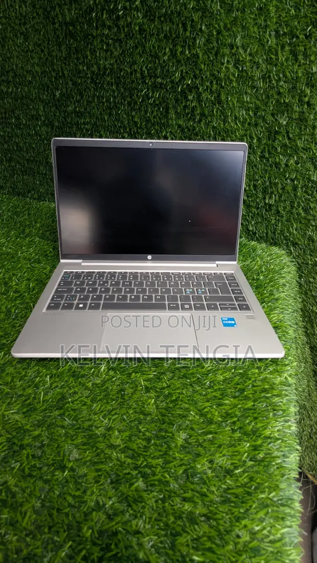Laptop HP ProBook 440 G8 - Intel Core i3, 8GB RAM, 256GB SSD - 1