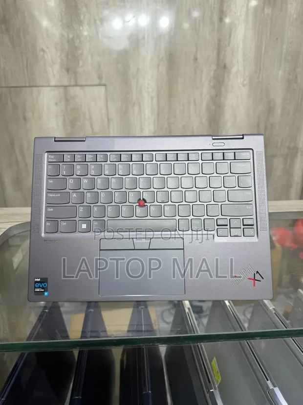 Lenovo ThinkPad X1 Yoga Gen 6 Laptop - 1