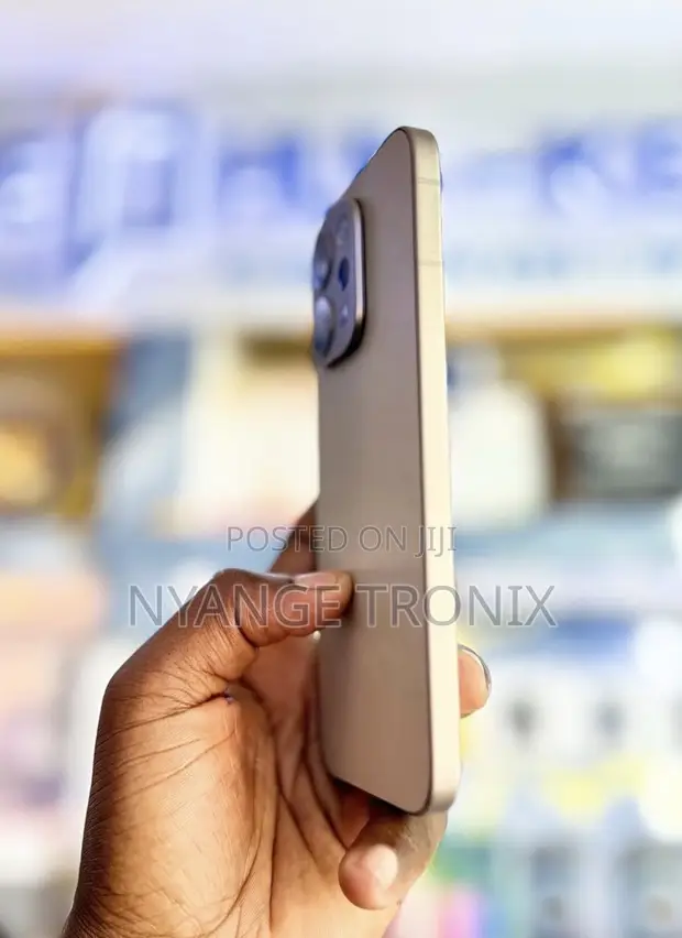 Vivo V70 256GB Rose Gold - 1