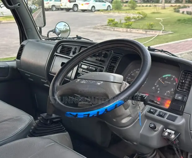 Mitsubishi Canter Truck - 1998 - 1