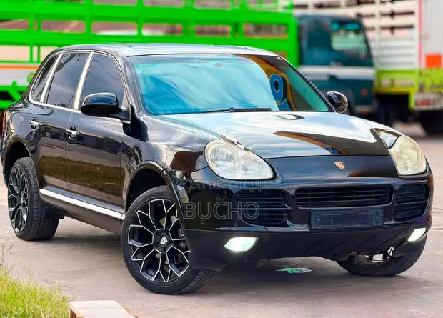 Porsche Cayenne 2007 Black - 1