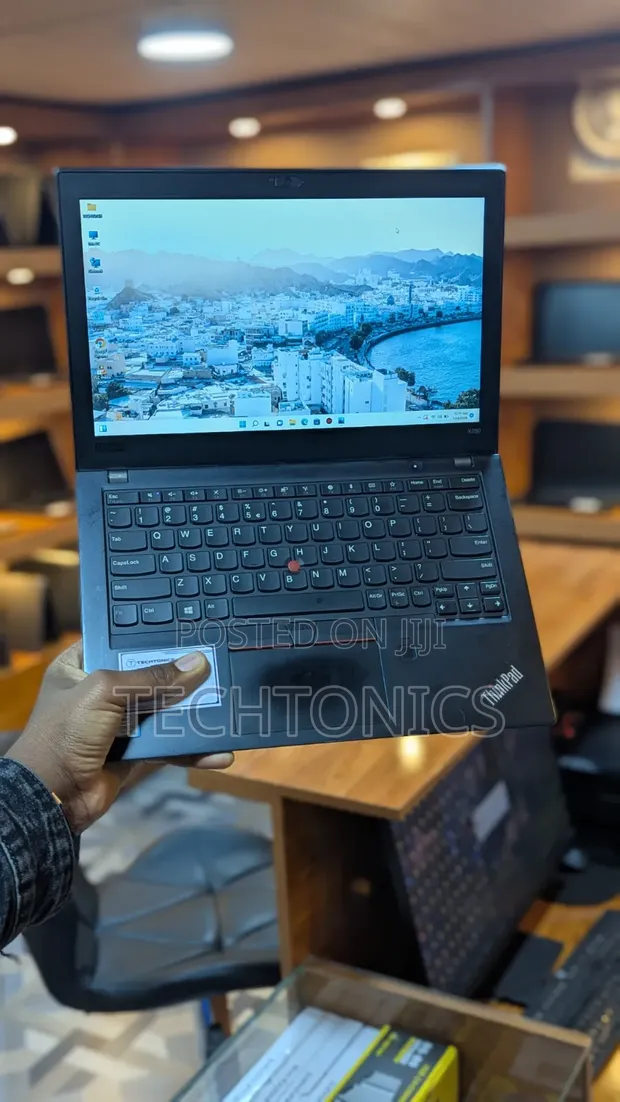 Laptop Lenovo ThinkPad X280 - 8GB RAM, 256GB SSD - 1