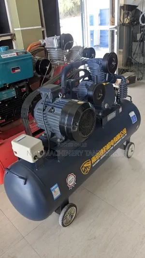Nanjing Jaguar 180L Air Compressor (7.5KW)
