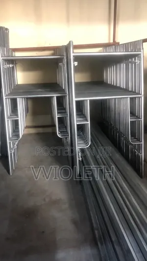 Steel Scaffold Platform (183x183x94cm)