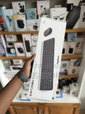 Logitech Slim Combo MK470 Wireless Keyboard & Mouse