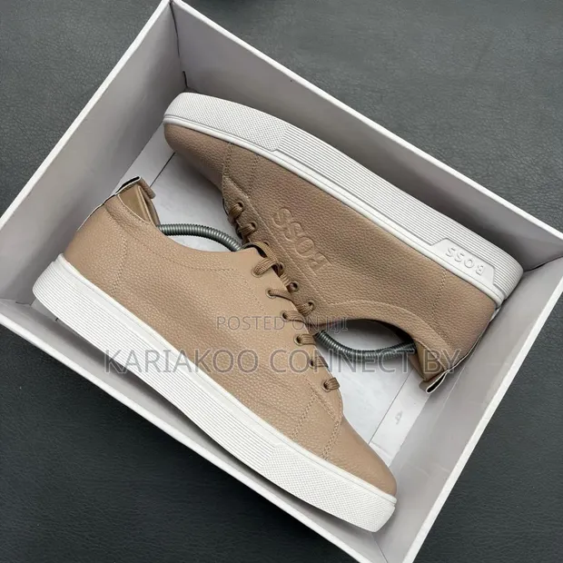 Men's Designer BOSS Pebbled Leather Smart Casual Sneakers - 1