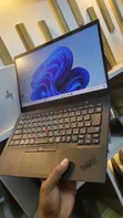 Laptopi ya Lenovo ThinkPad X1 Carbon Gen 11 - 1