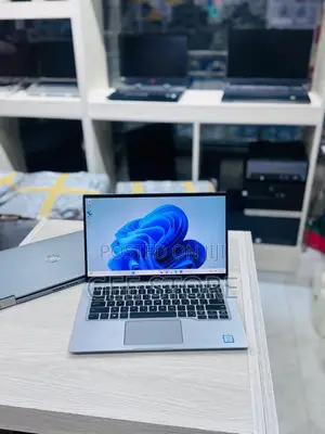 Dell Latitude 7400 2-in-1 Laptop - i5, 8GB RAM, 256GB SSD