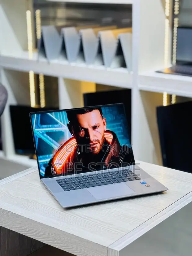 Laptop HP ZBook Studio 16 G9 Mobile Workstation - 1