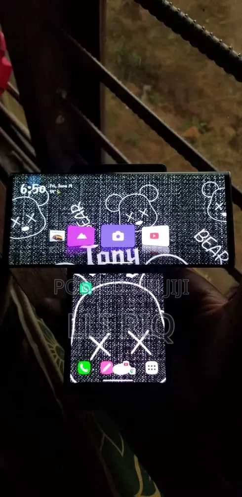 LG Wing 5G 256GB Nyeusi - 1