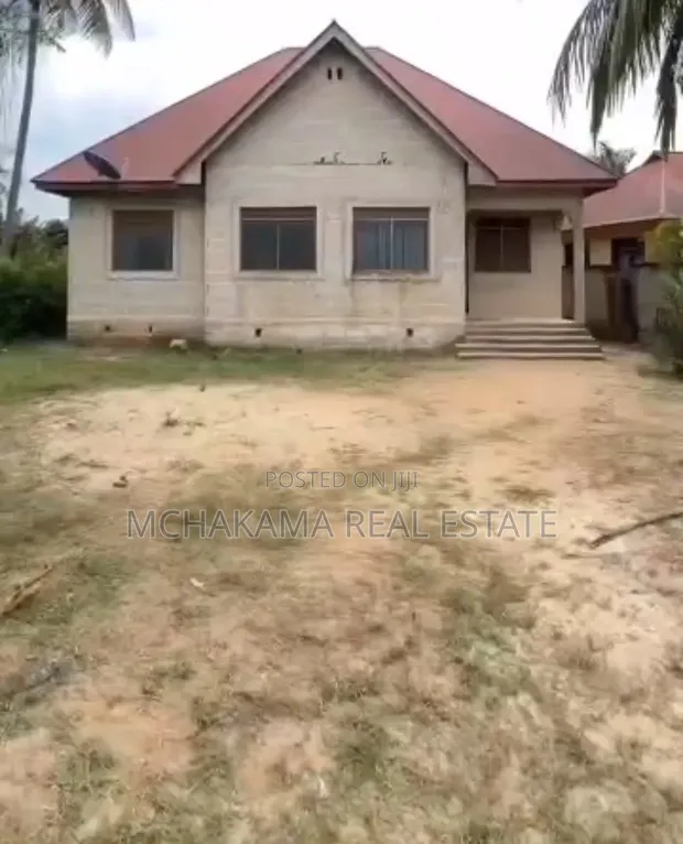 3 Bedroom House for Sale in Bunju A, Mchakama Real Estate - 1