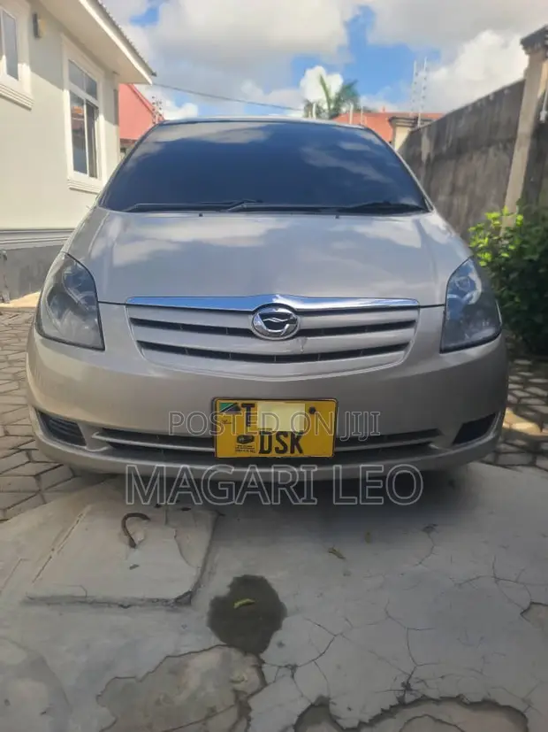 Toyota Corolla Spacio 1.5 X 2006 Beige - 1