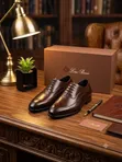 Viatu vya Clarks vya Ngozi Nyeusi vya Loafer - 1