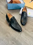 Viatu vya Clarks vya Ngozi Nyeusi vya Loafer - 4