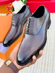 Viatu vya Louis Vuitton vya Wanaume vya Ngozi - 1