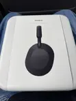 Sony WH-1000XM5 Wireless Noise Cancelling Earphones - 1