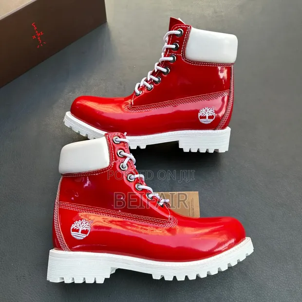 Timberland Soft Leather Boots - 1