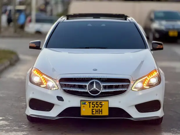 Mercedes-Benz E250 2014 White - 1