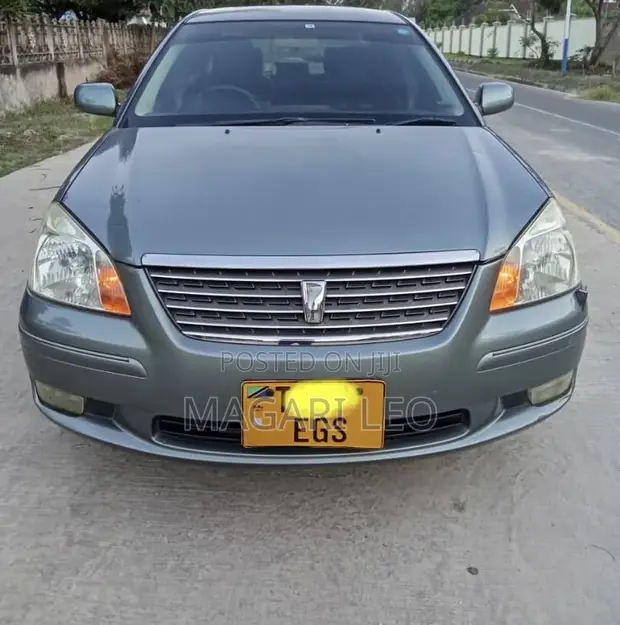 Toyota Premio 1.5 FWD 2005 - Grey - 1