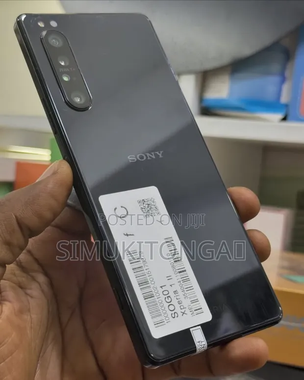 Sony Xperia 1 II 128GB - 1