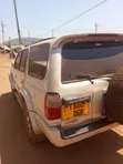 Toyota Hilux Surf 2005 Silver - 3
