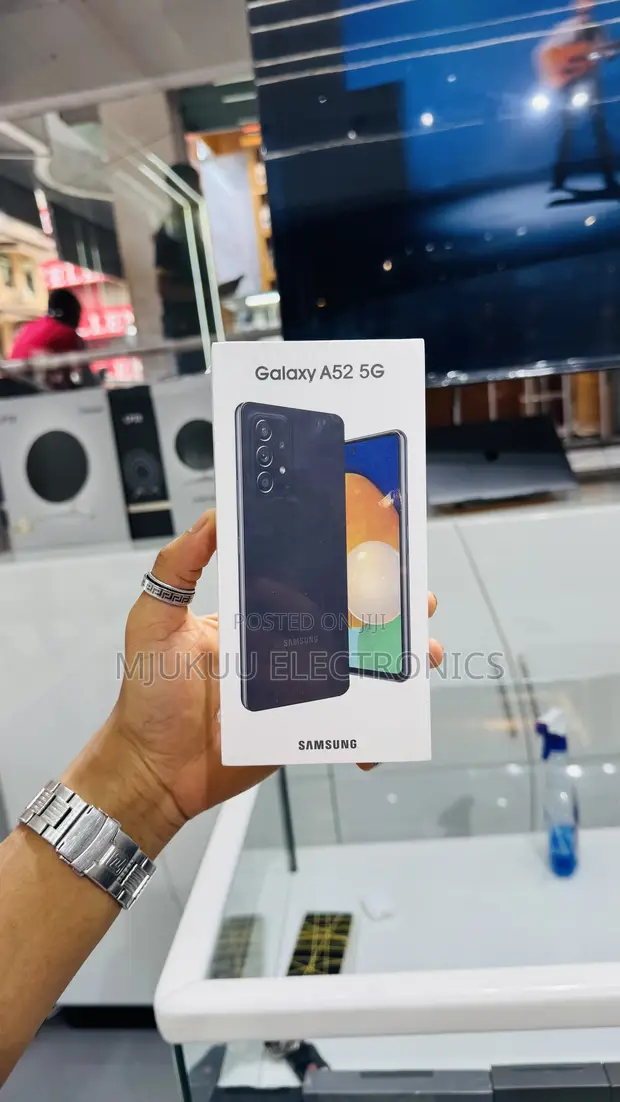 New Samsung Galaxy A52 128GB Black - 1